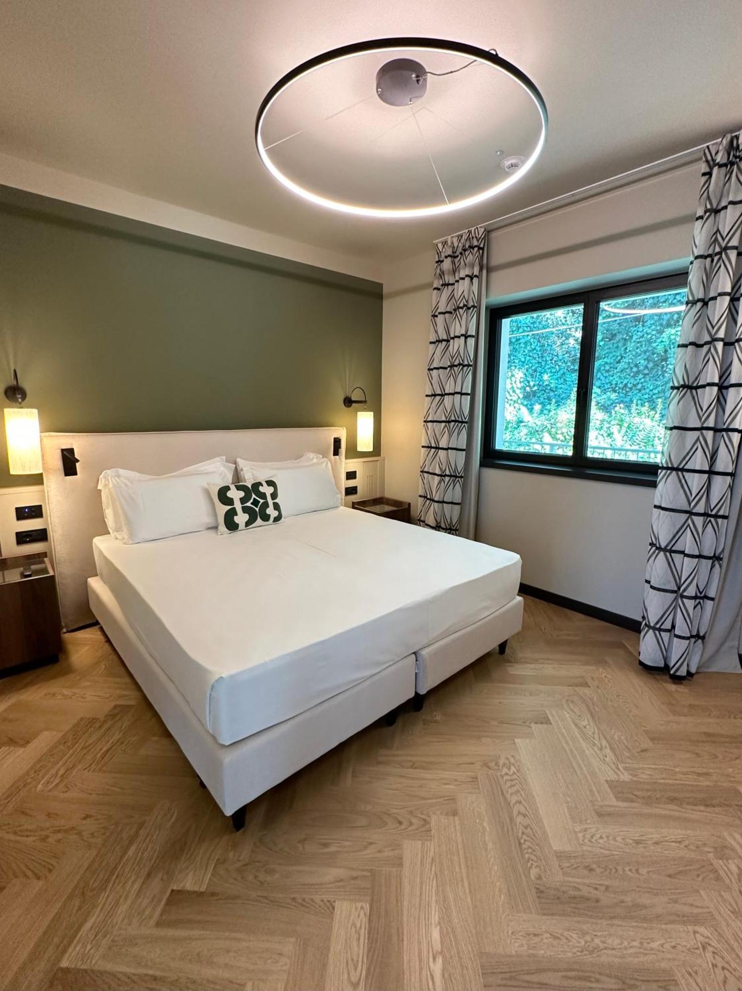 Maximilian Suites Trieste Bagian luar foto